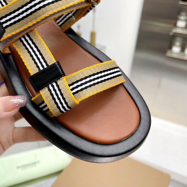 Burberry Icon Stripe Flat Sandals - DopestKickz