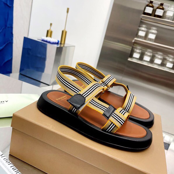 Burberry Icon Stripe Flat Sandals - DopestKickz