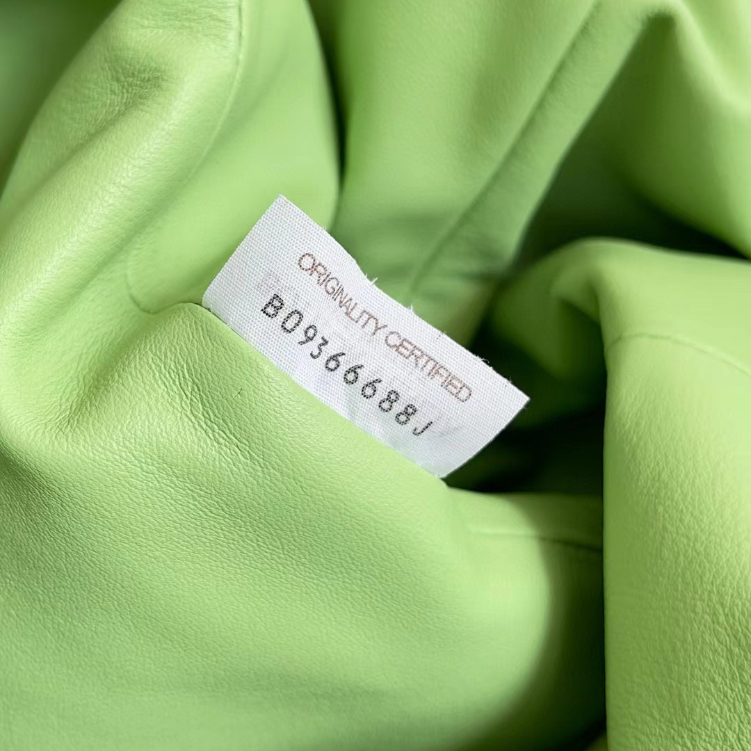 Bottega Veneta Teen Pouch  (31-16-13cm) - DopestKickz