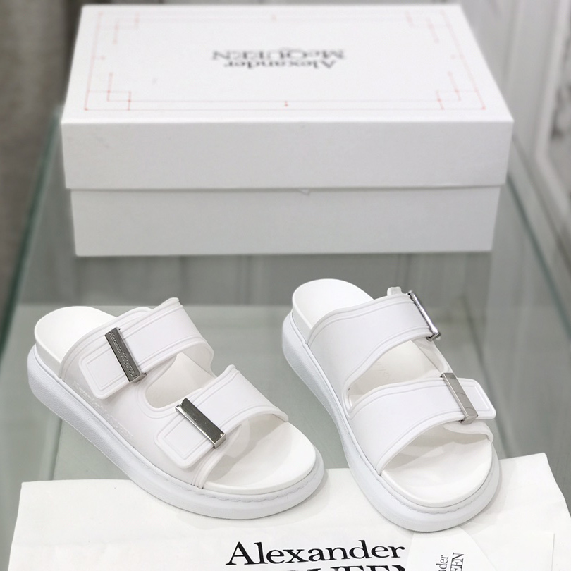 Alexander Mqueen Women's Hybrid Slide In Lilac - DopestKickz