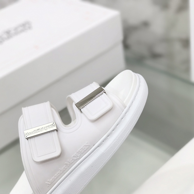 Alexander Mqueen Women's Hybrid Slide In Lilac - DopestKickz