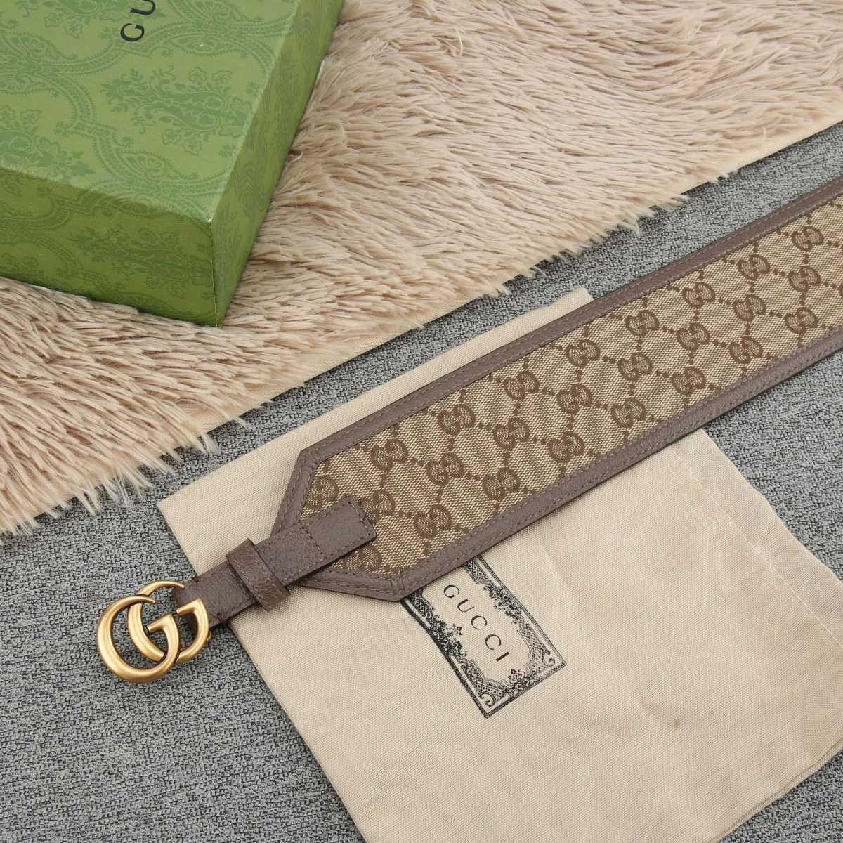 Gucci GG Marmont Wide Belt - DopestKickz