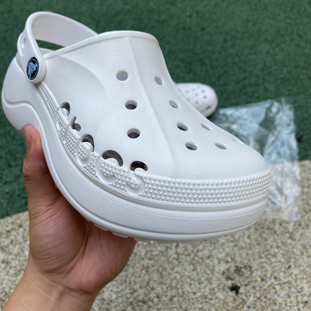 Crocs Baya Platform Clog - DopestKickz