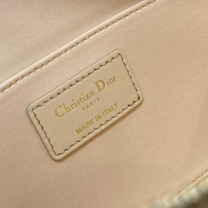 Dior Dream Bag - DopestKickz