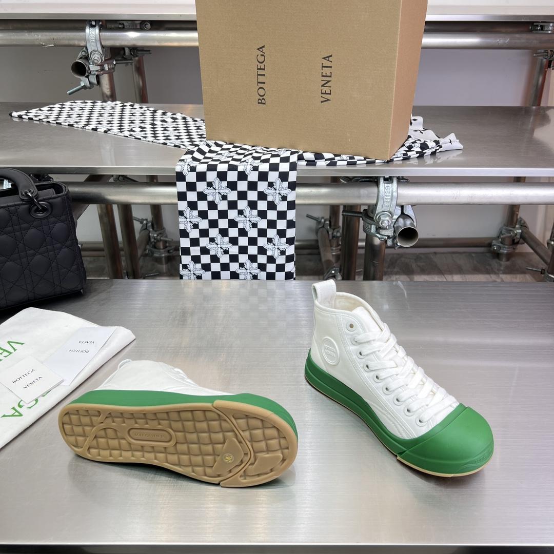 Bottega Veneta Vulcan Sneaker - DopestKickz