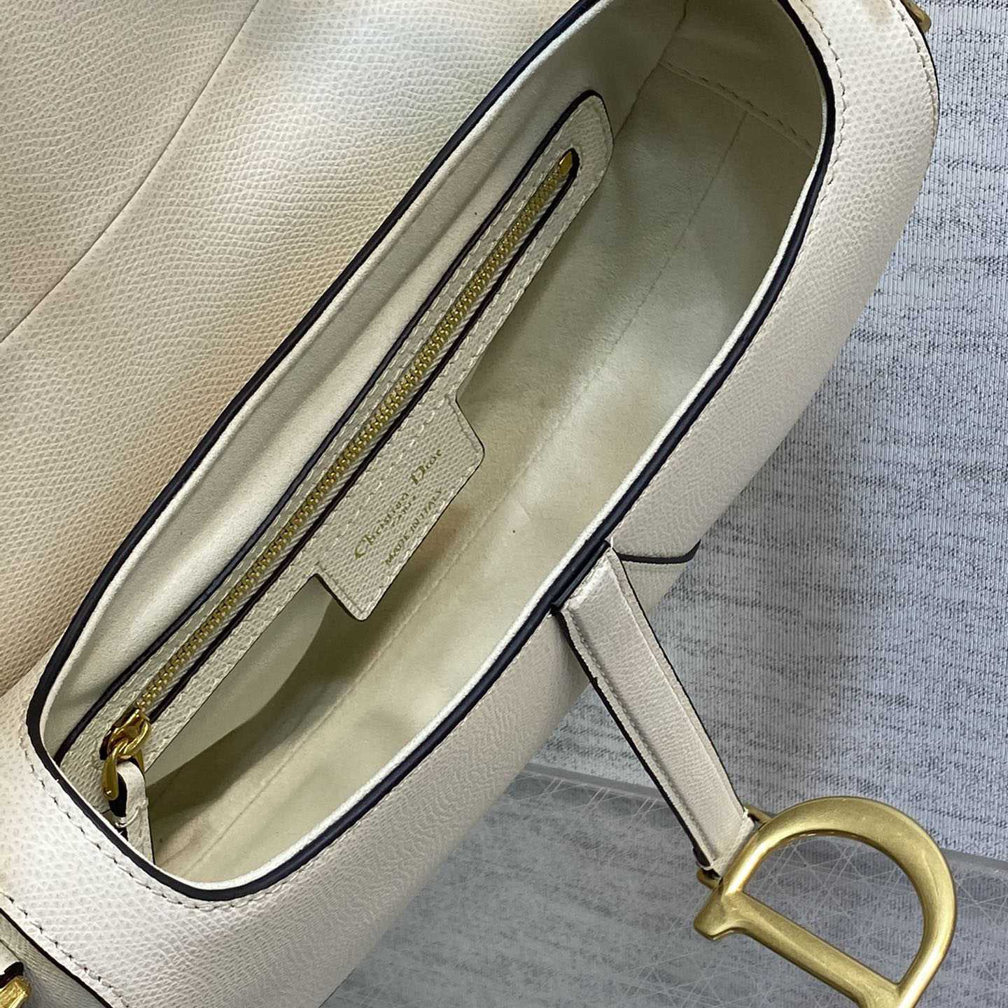 Dior Saddle Bag  - DopestKickz
