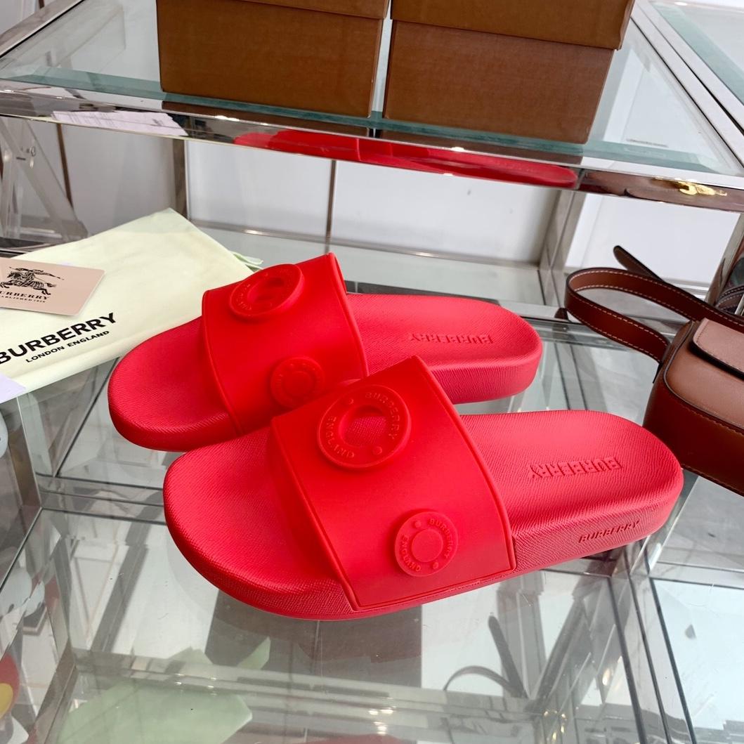 Burberry Eyelet Rubber Slide - DopestKickz
