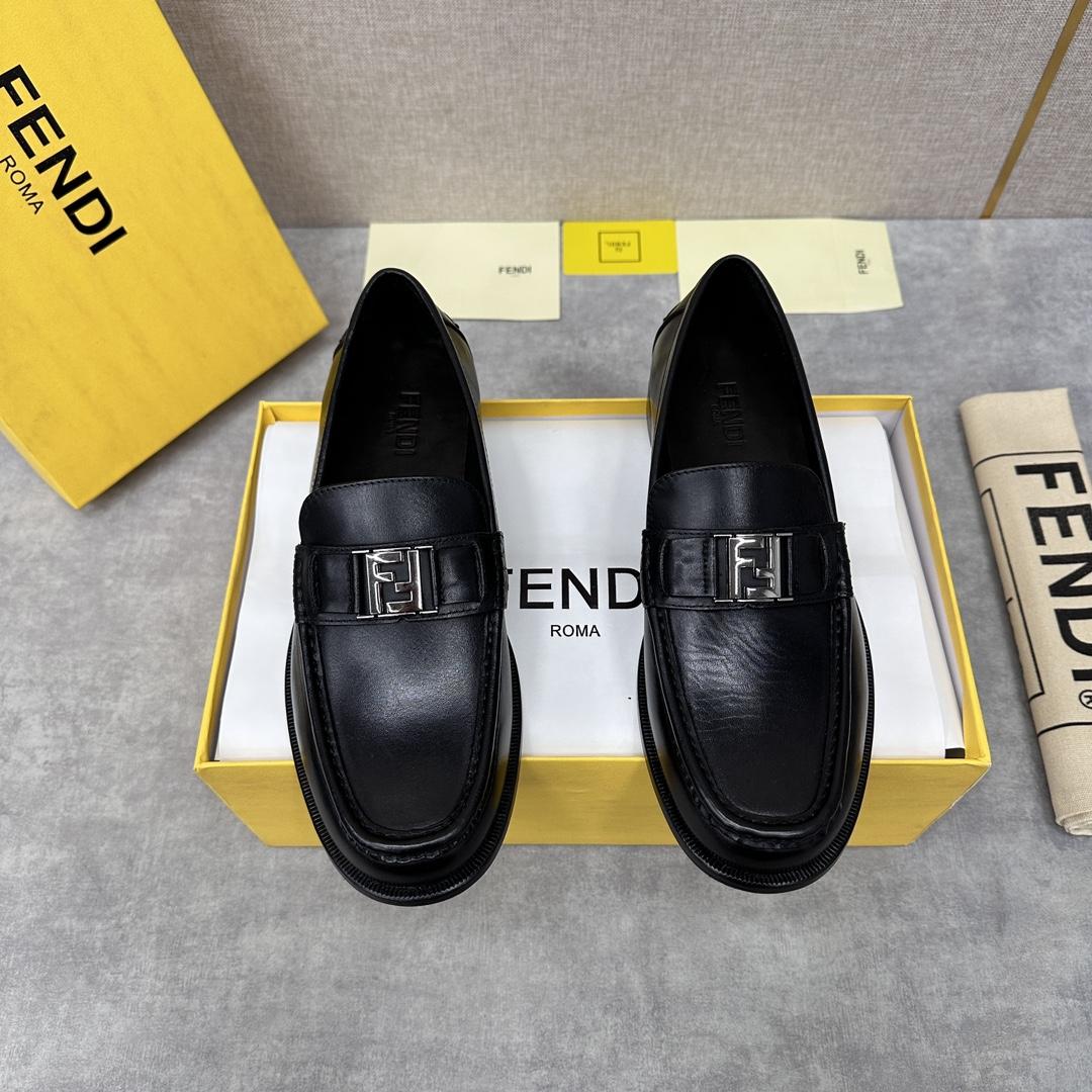 Fendi Men's Black Loafer - DopestKickz
