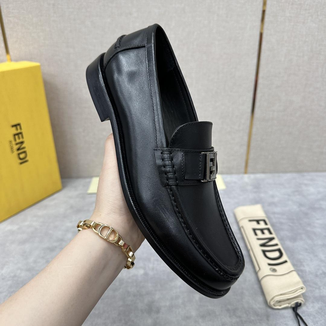 Fendi Men's Black Loafer - DopestKickz