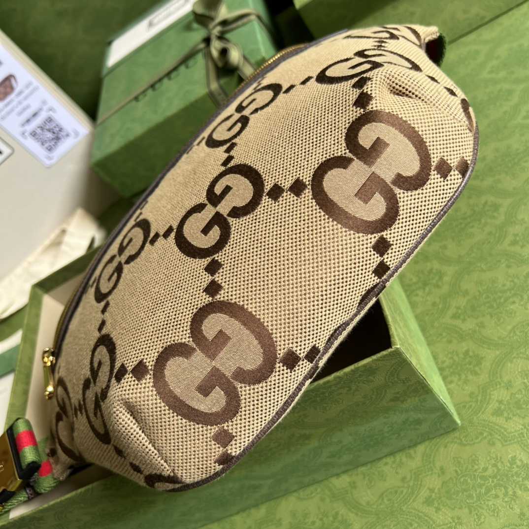 Gucci Jumbo GG Belt Bag(39x 17x 4cm) - DopestKickz