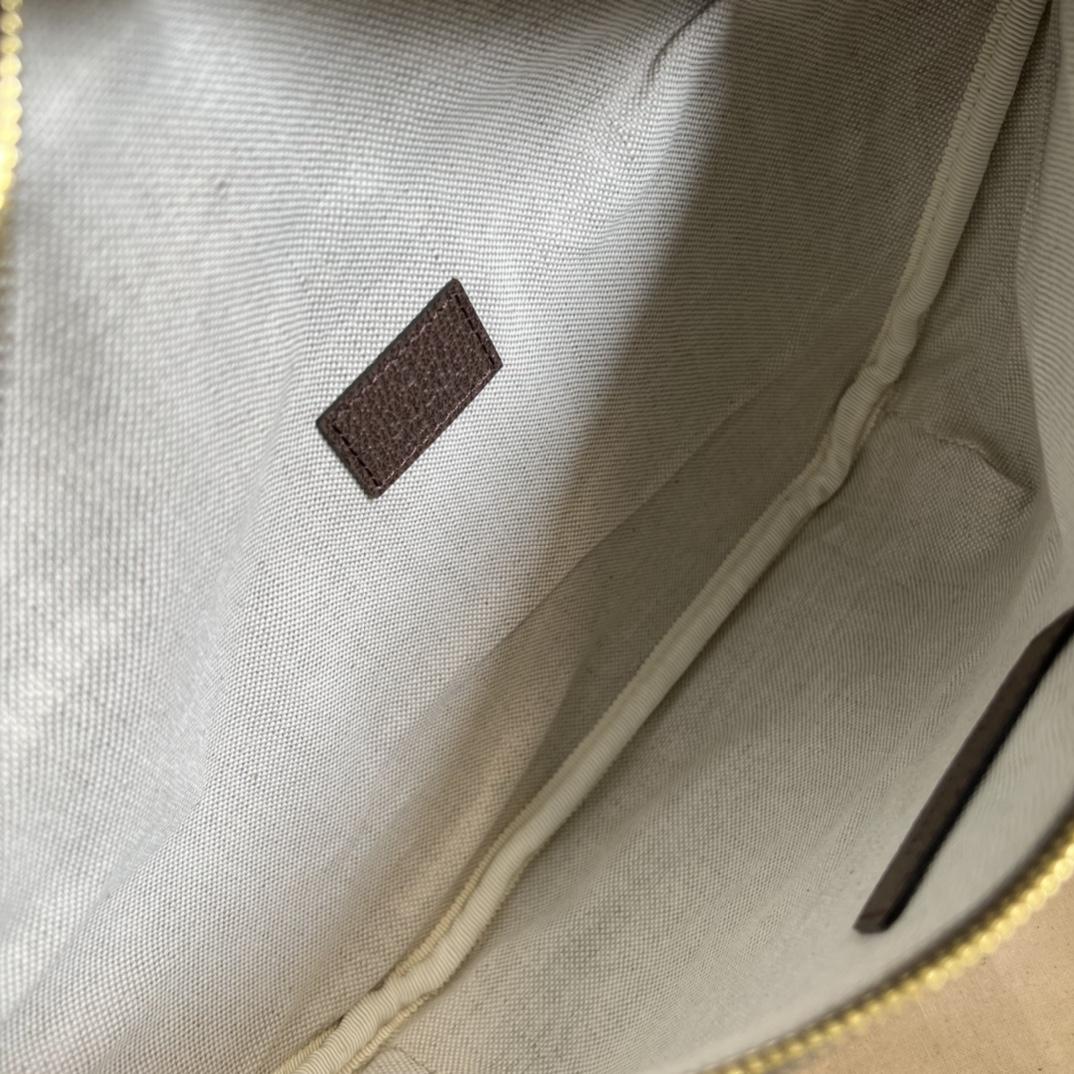 Gucci Jumbo GG Belt Bag(39x 17x 4cm) - DopestKickz