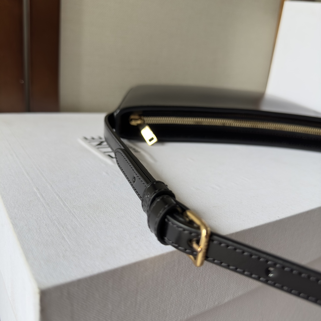 Celine Medium Celine Croque Bag In Shiny Calfskin Black - DopestKickz