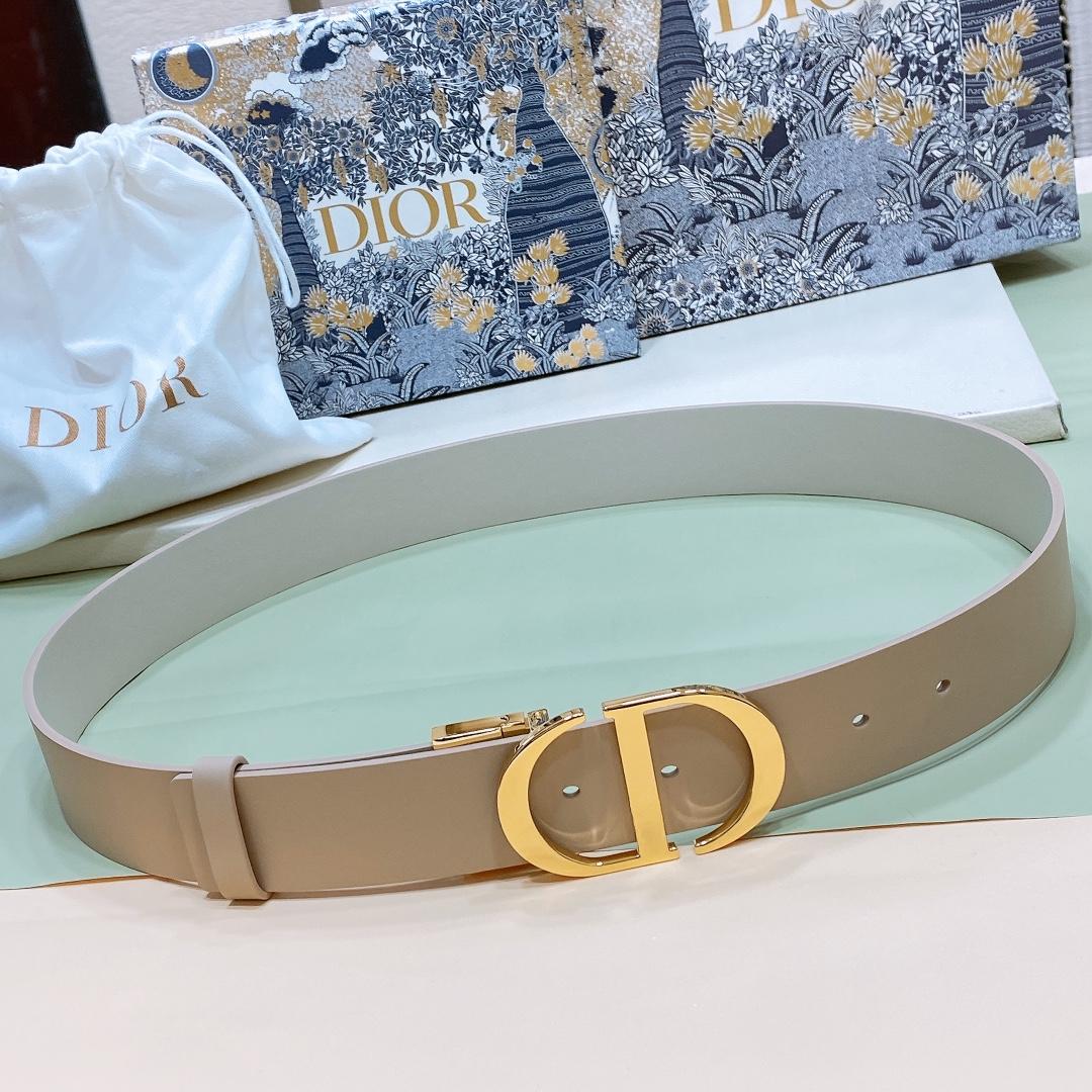 Dior 30 Montaigne Reversible Belt - DopestKickz