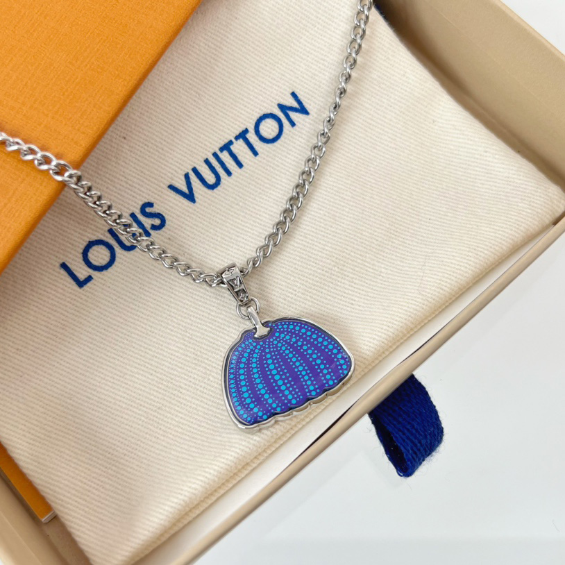 Louis Vuitton LV x YK Pumpkin Pendant    M01099 - DopestKickz