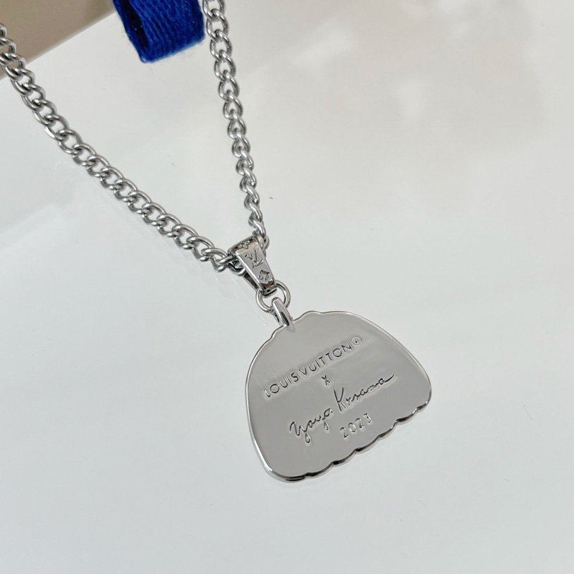 Louis Vuitton LV x YK Pumpkin Pendant    M01099 - DopestKickz