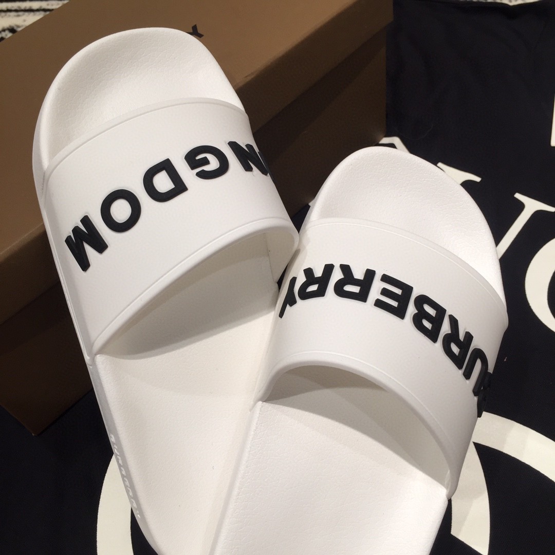 Burberry Women's Kingdom Slide Sandals - DopestKickz