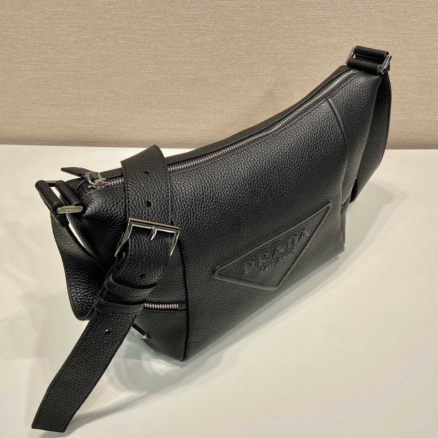 Prada Leather Bag With Shoulder strap - DopestKickz