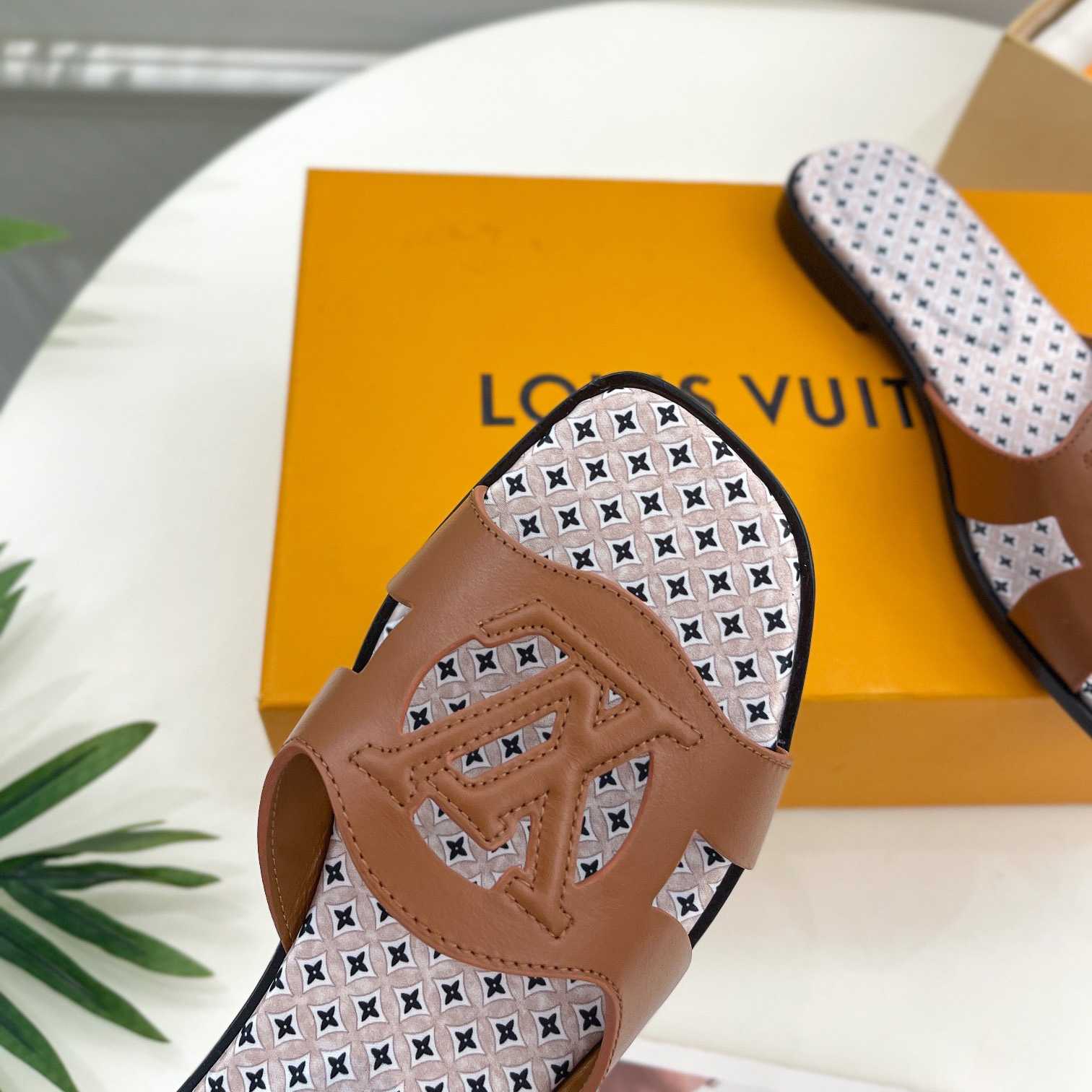 Louis Vuitton LV Isola Flat Mule - DopestKickz