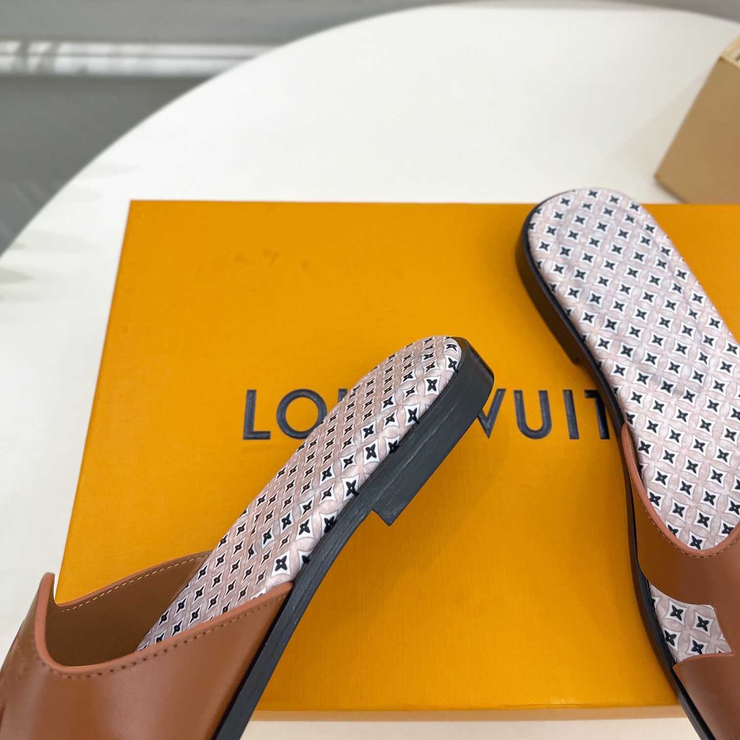 Louis Vuitton LV Isola Flat Mule - DopestKickz