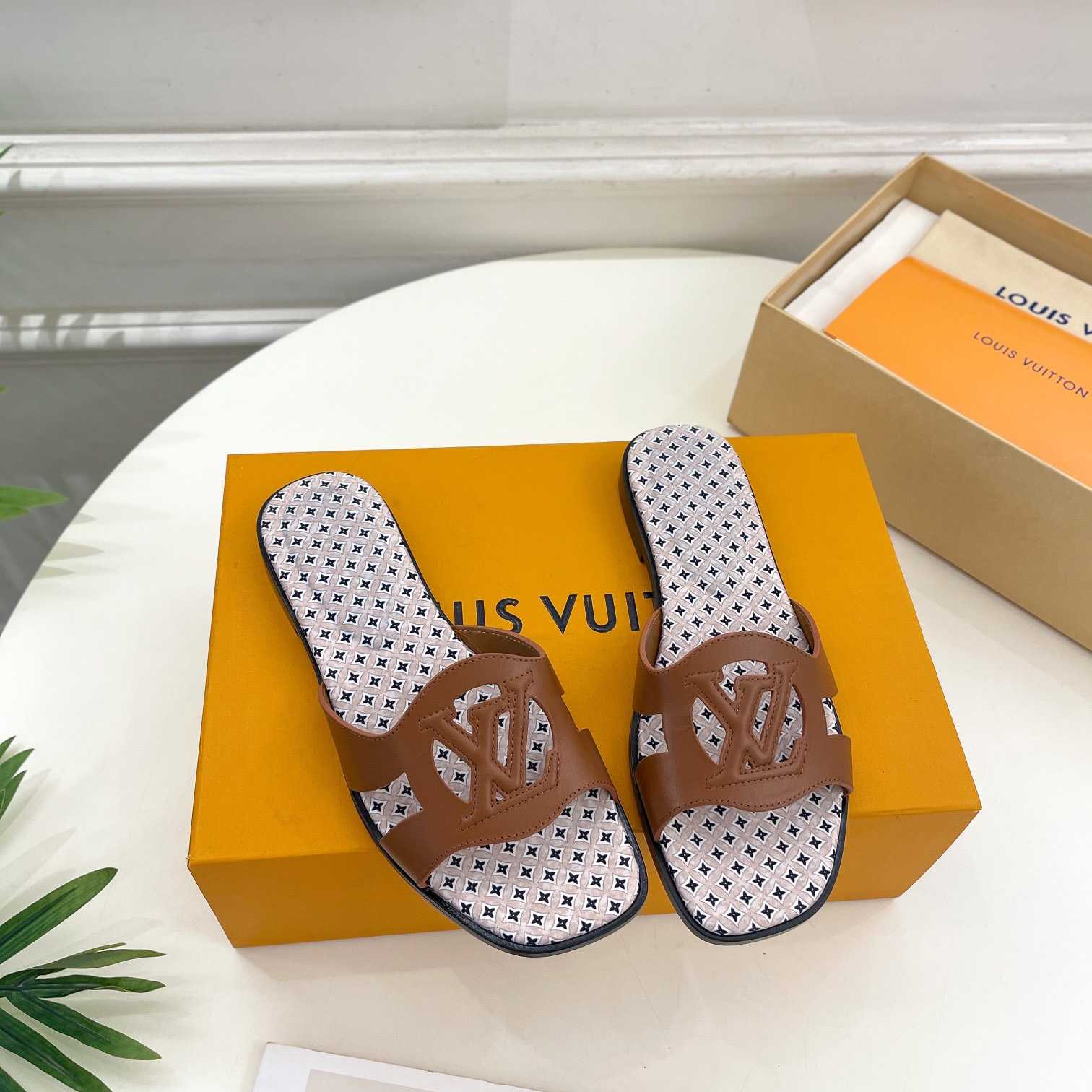 Louis Vuitton LV Isola Flat Mule - DopestKickz