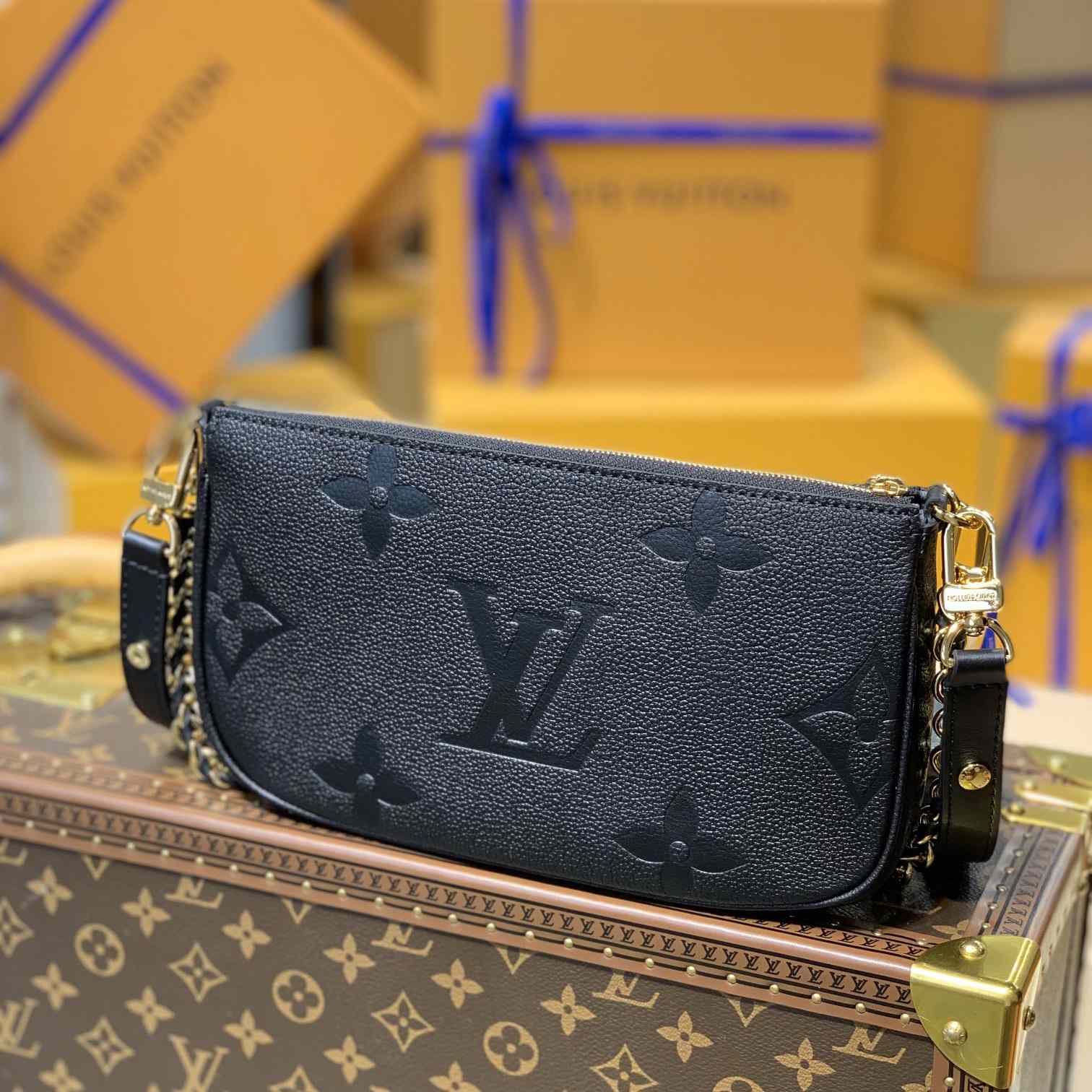 Louis Vuitton Multi Pochette Accessoires   (24 x 13.5 x 4cm) M57631 - DopestKickz