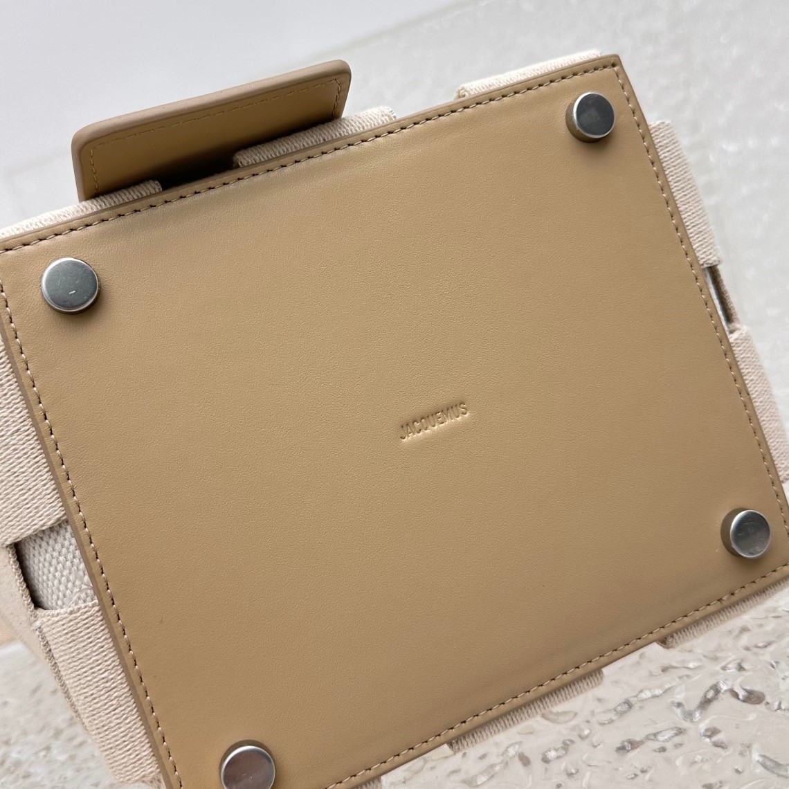 Jacquemus Le seau Gros Grain Utility Bucket Bag (16x14x24cm) - DopestKickz