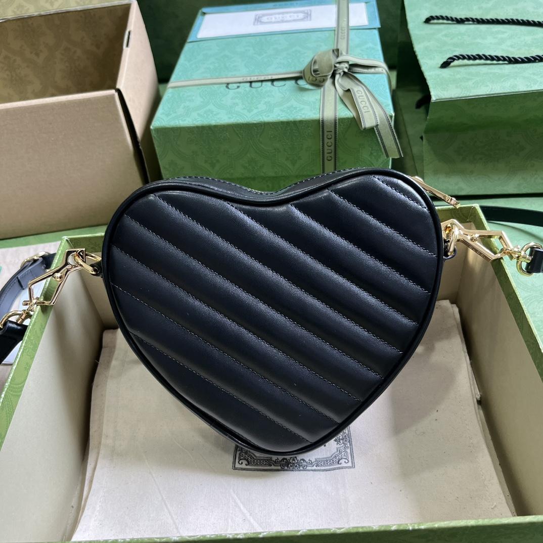 Gucci Interlocking G Mini Heart Shoulder Bag - DopestKickz