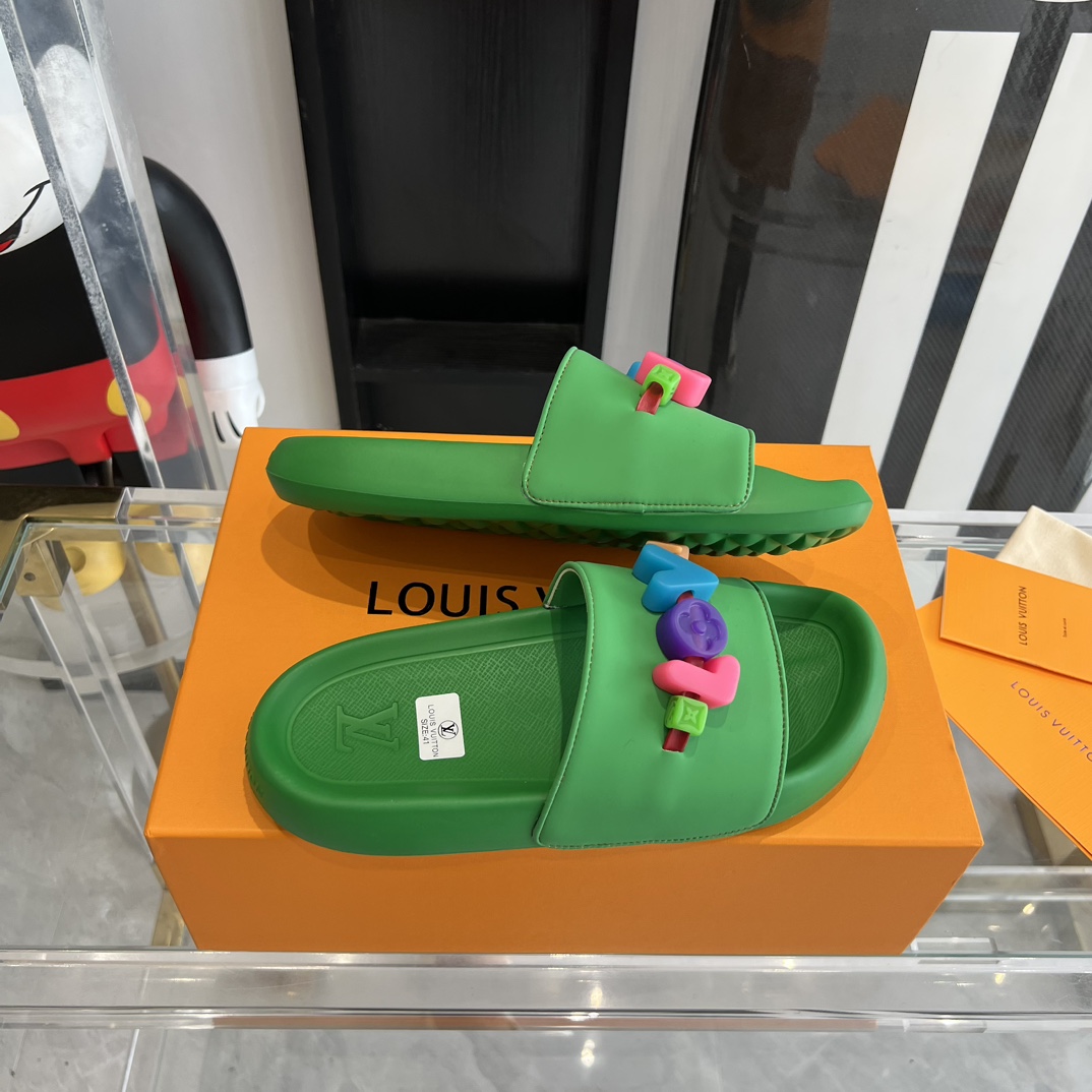 Louis Vuitton Pool Pillow Flat Comfort Mule Sandals - DopestKickz