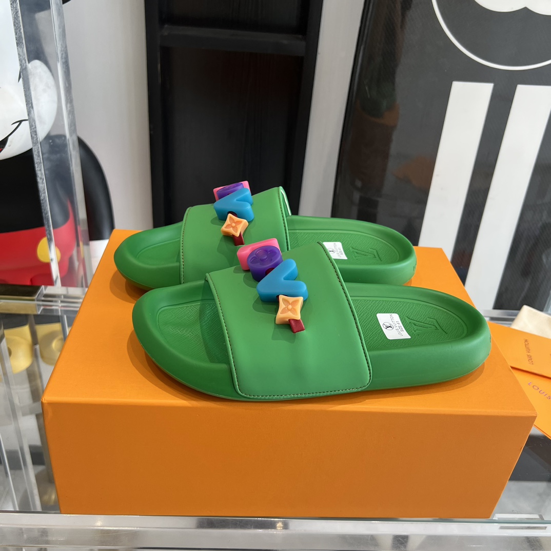 Louis Vuitton Pool Pillow Flat Comfort Mule Sandals - DopestKickz