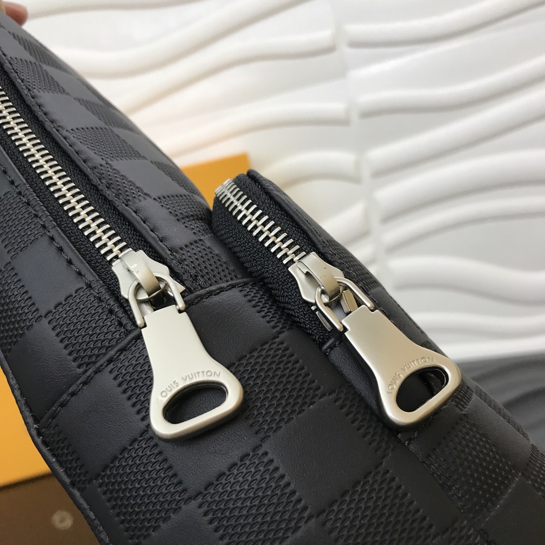 Louis Vuitton Sling Bag(20 x 31 x 10cm)       N41720 - DopestKickz