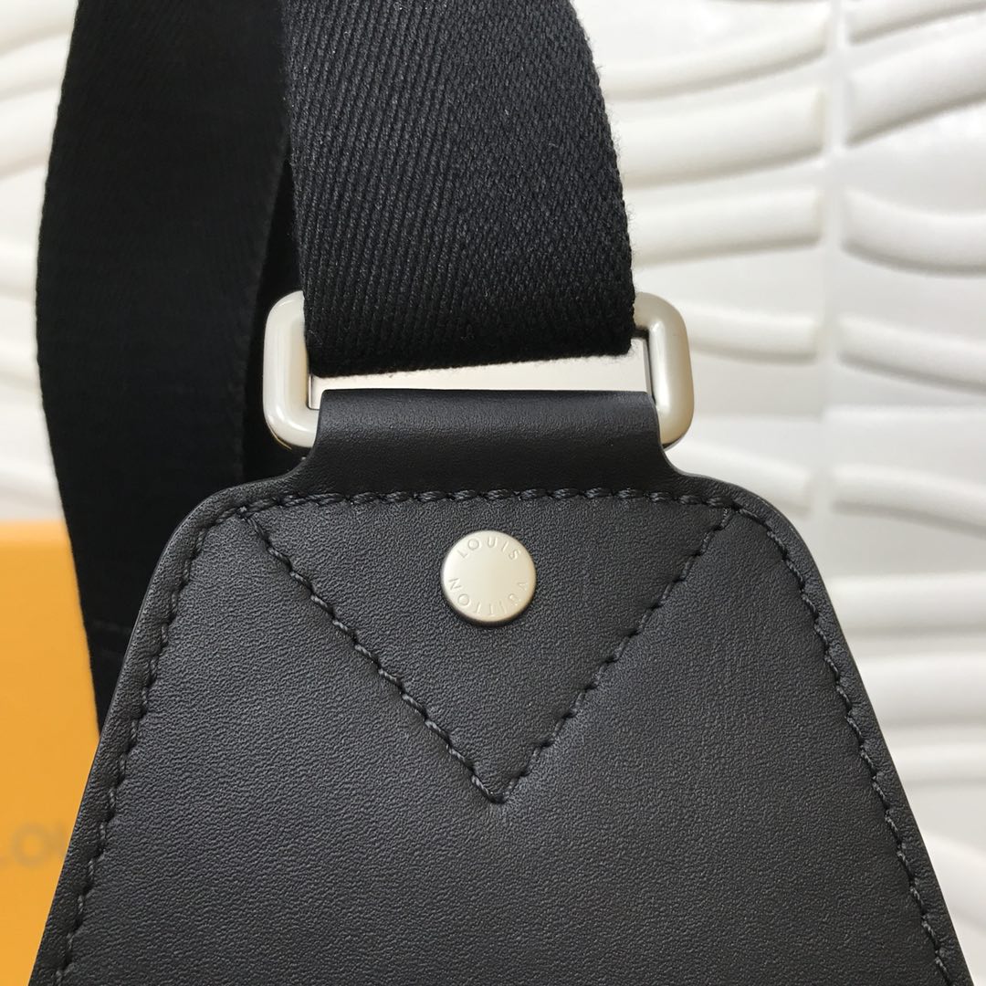 Louis Vuitton Sling Bag(20 x 31 x 10cm)       N41720 - DopestKickz
