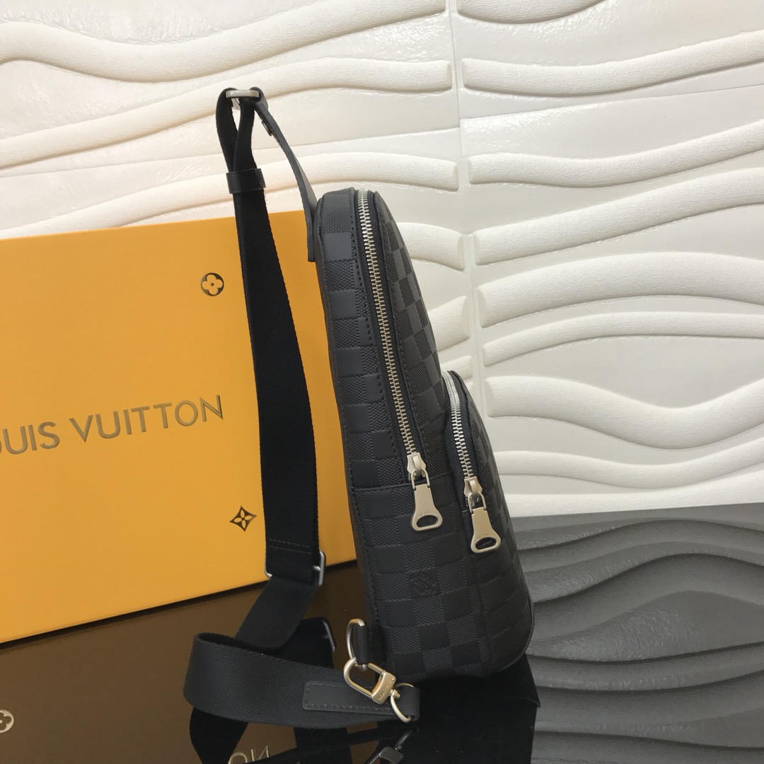 Louis Vuitton Sling Bag(20 x 31 x 10cm)       N41720 - DopestKickz