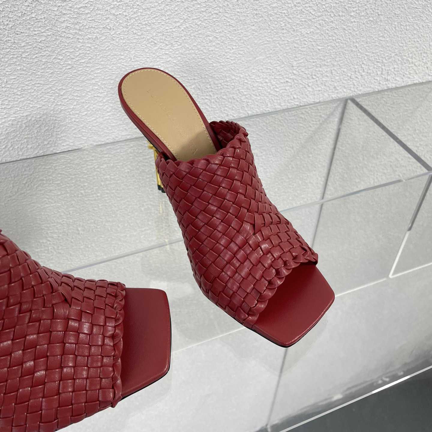 Bottega Veneta Knot Mule - DopestKickz