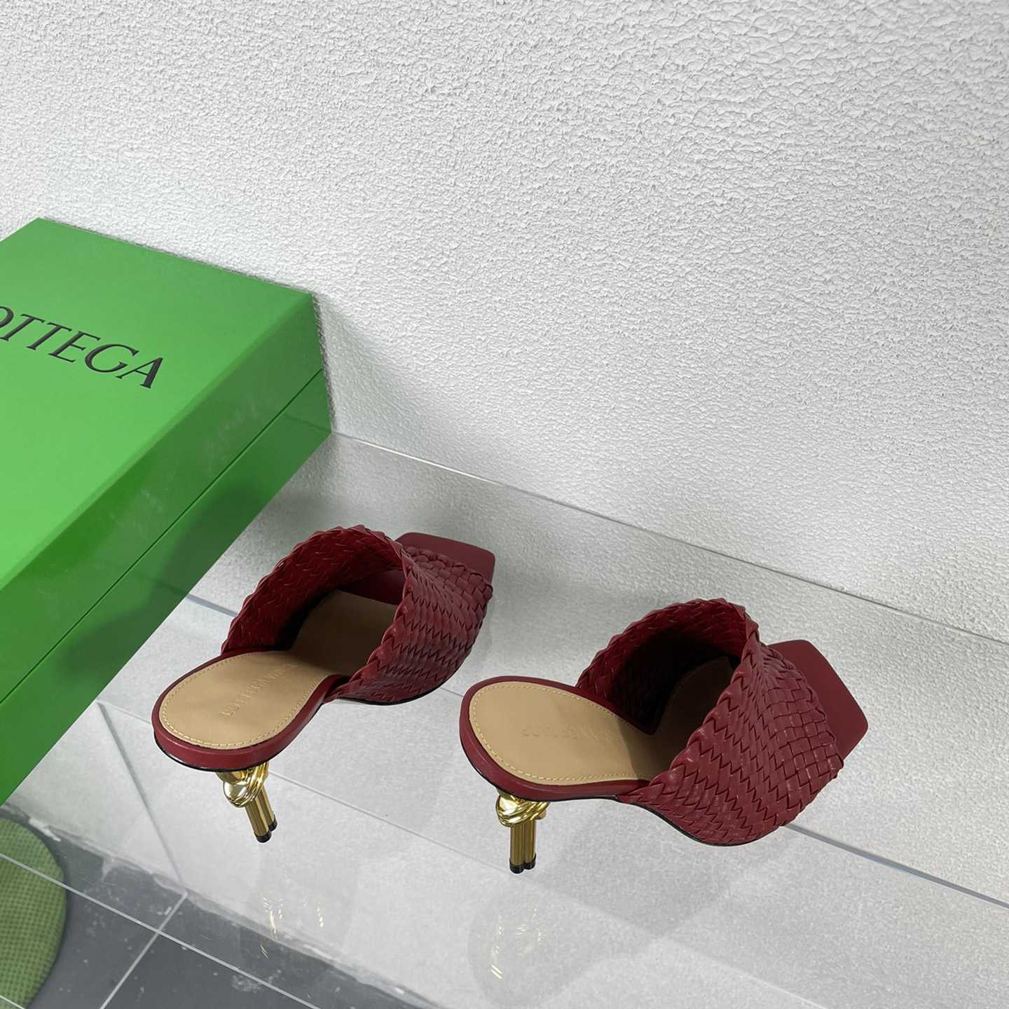 Bottega Veneta Knot Mule - DopestKickz