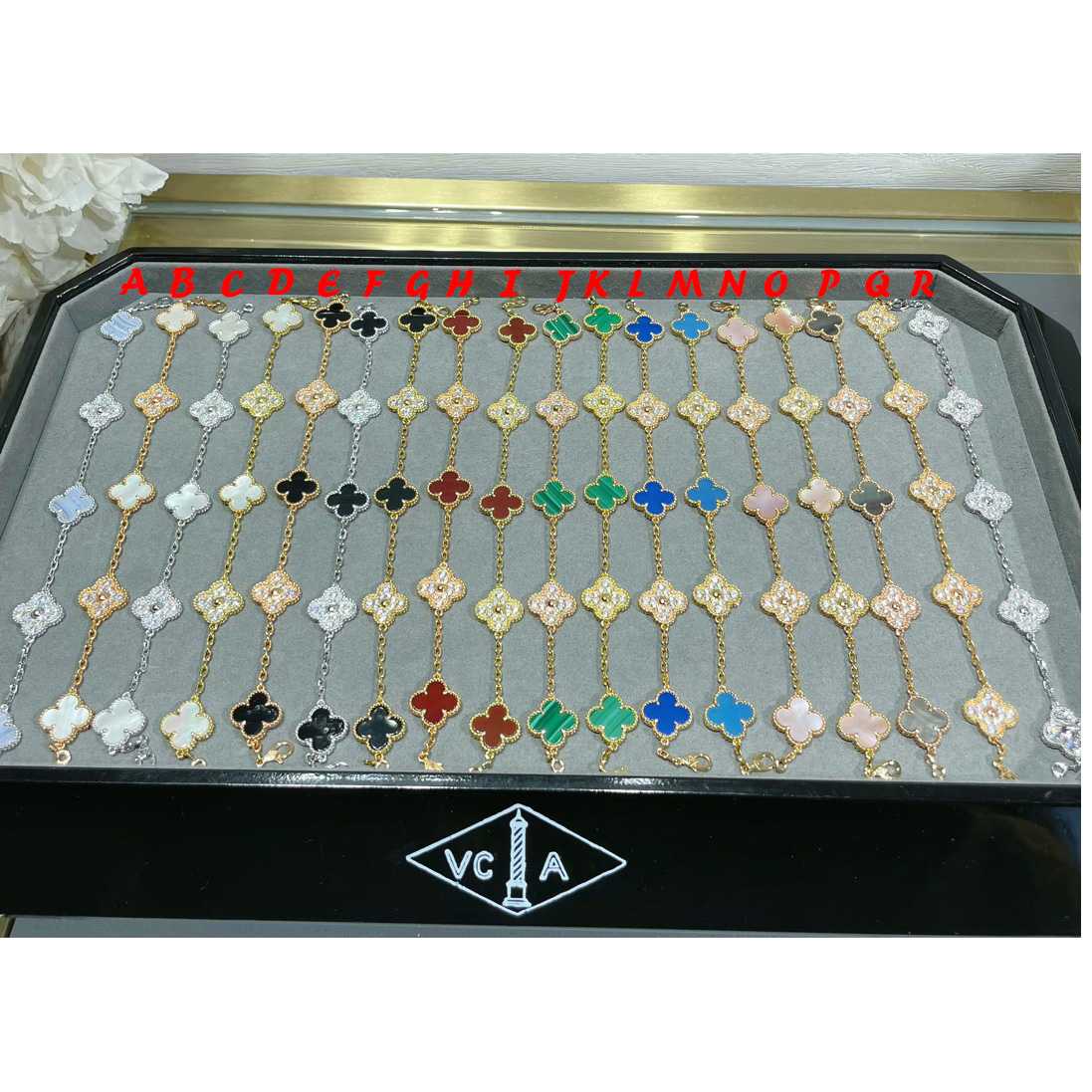 Van Cleef & Arpels Bracelet   19cm - DopestKickz