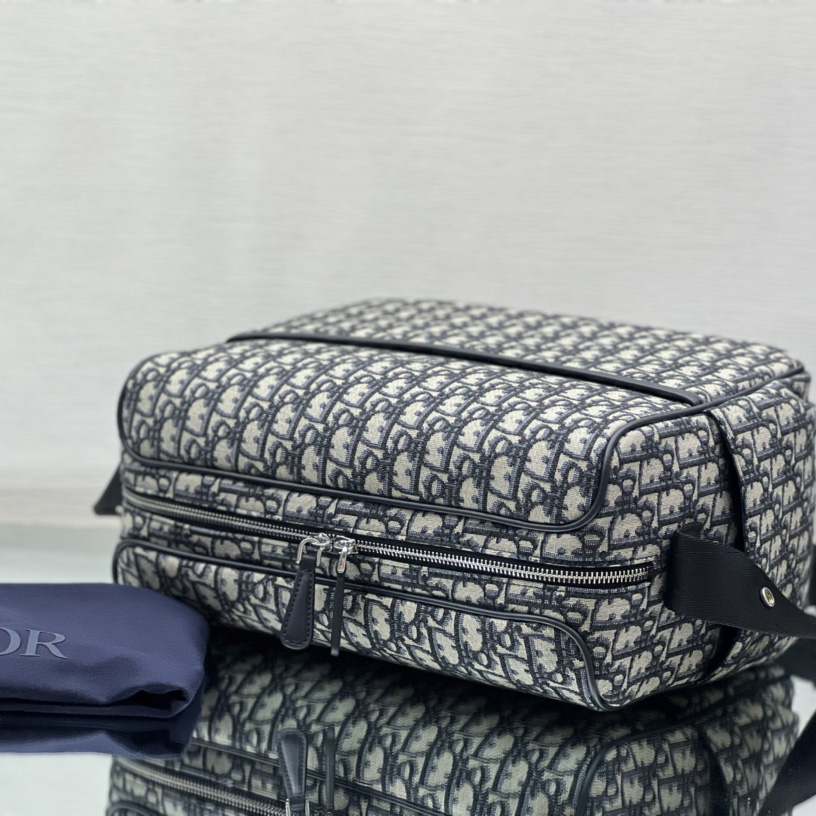 Dior Changing Bag  - DopestKickz