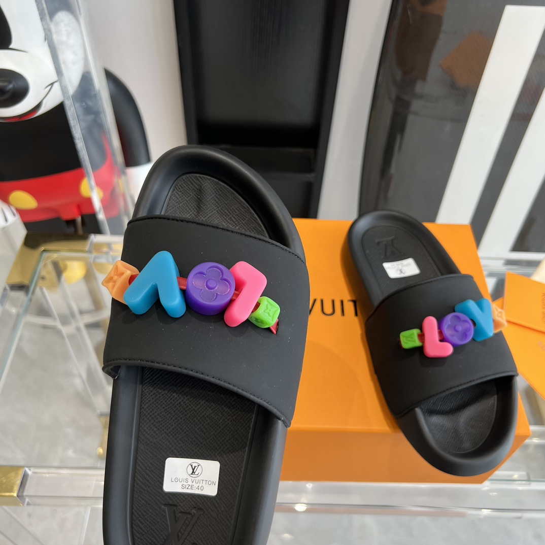 Louis Vuitton Pool Pillow Flat Comfort Mule Sandals - DopestKickz