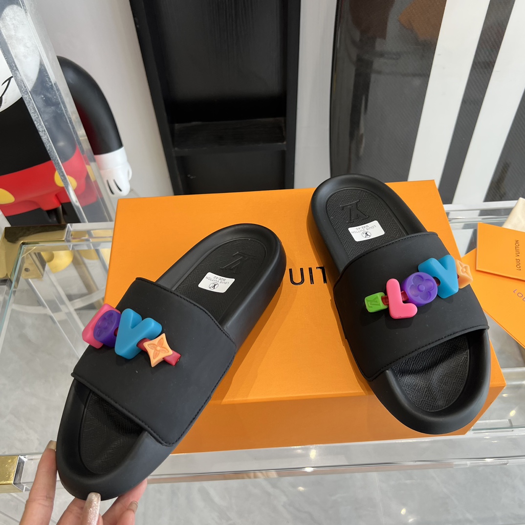 Louis Vuitton Pool Pillow Flat Comfort Mule Sandals - DopestKickz