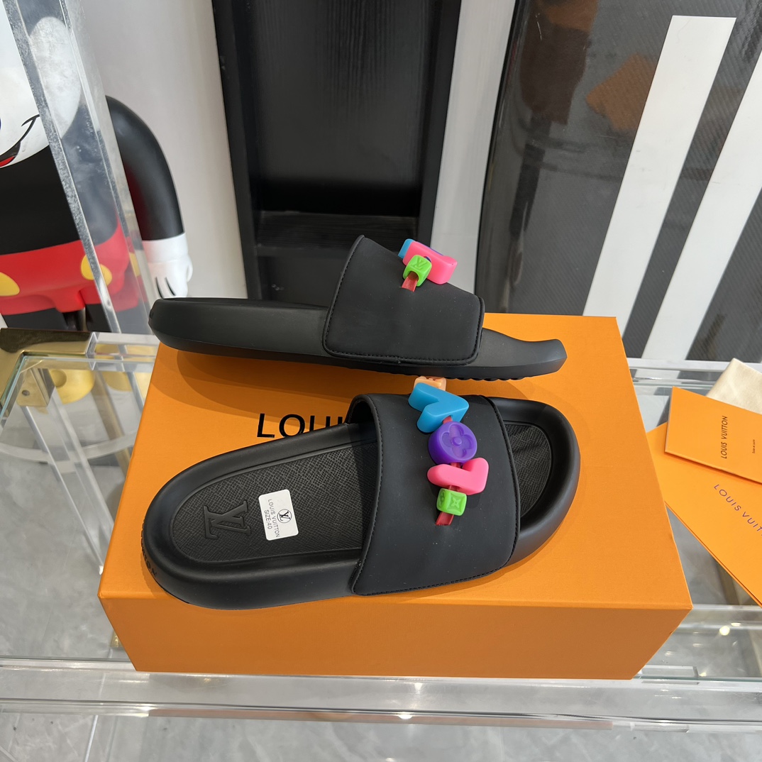 Louis Vuitton Pool Pillow Flat Comfort Mule Sandals - DopestKickz