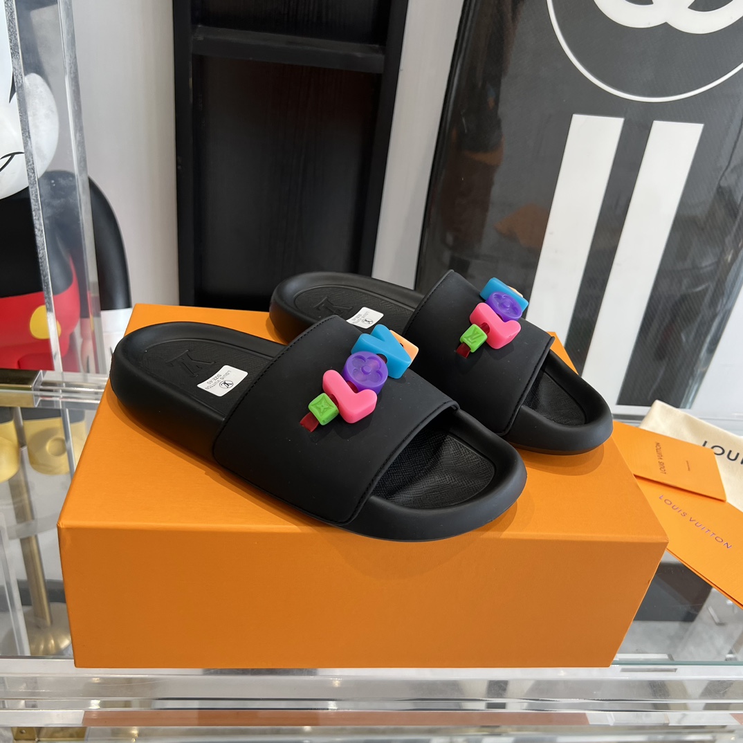 Louis Vuitton Pool Pillow Flat Comfort Mule Sandals - DopestKickz