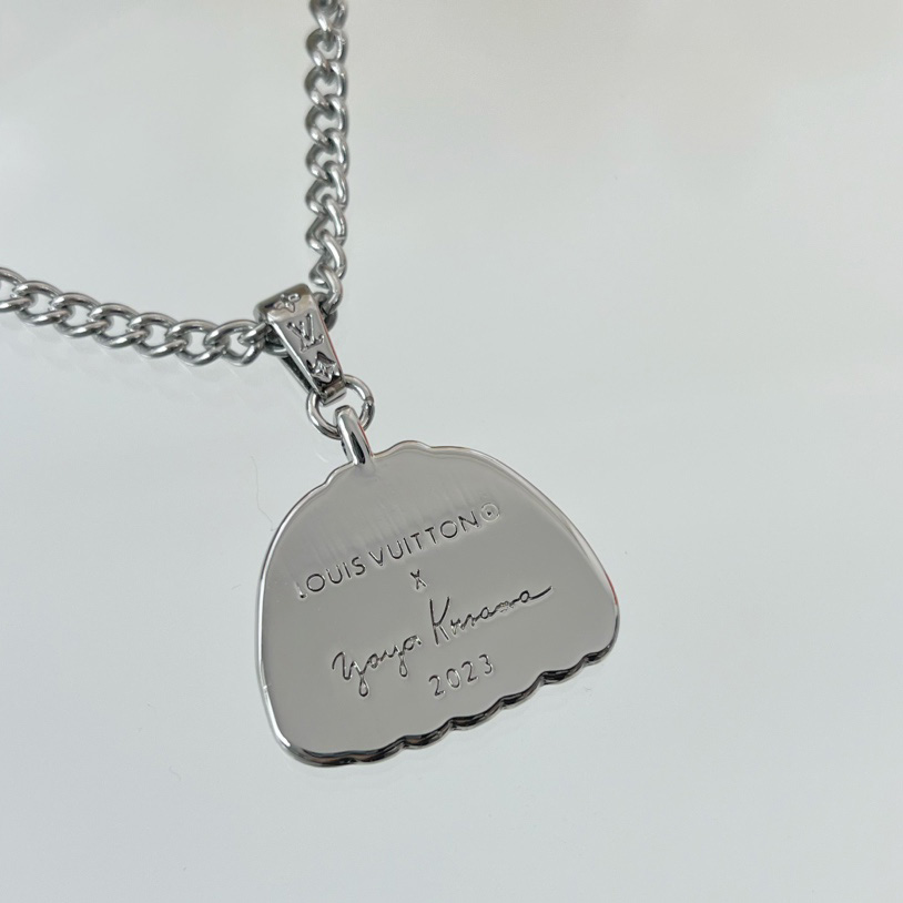 Louis Vuitton LV x YK Pumpkin Pendant    M01139 - DopestKickz