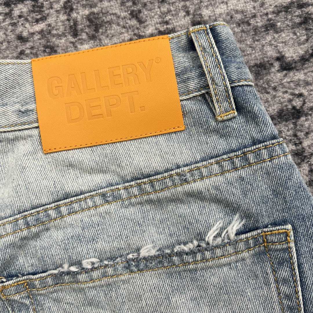 Gallery Dept. Shorts     6310 - DopestKickz