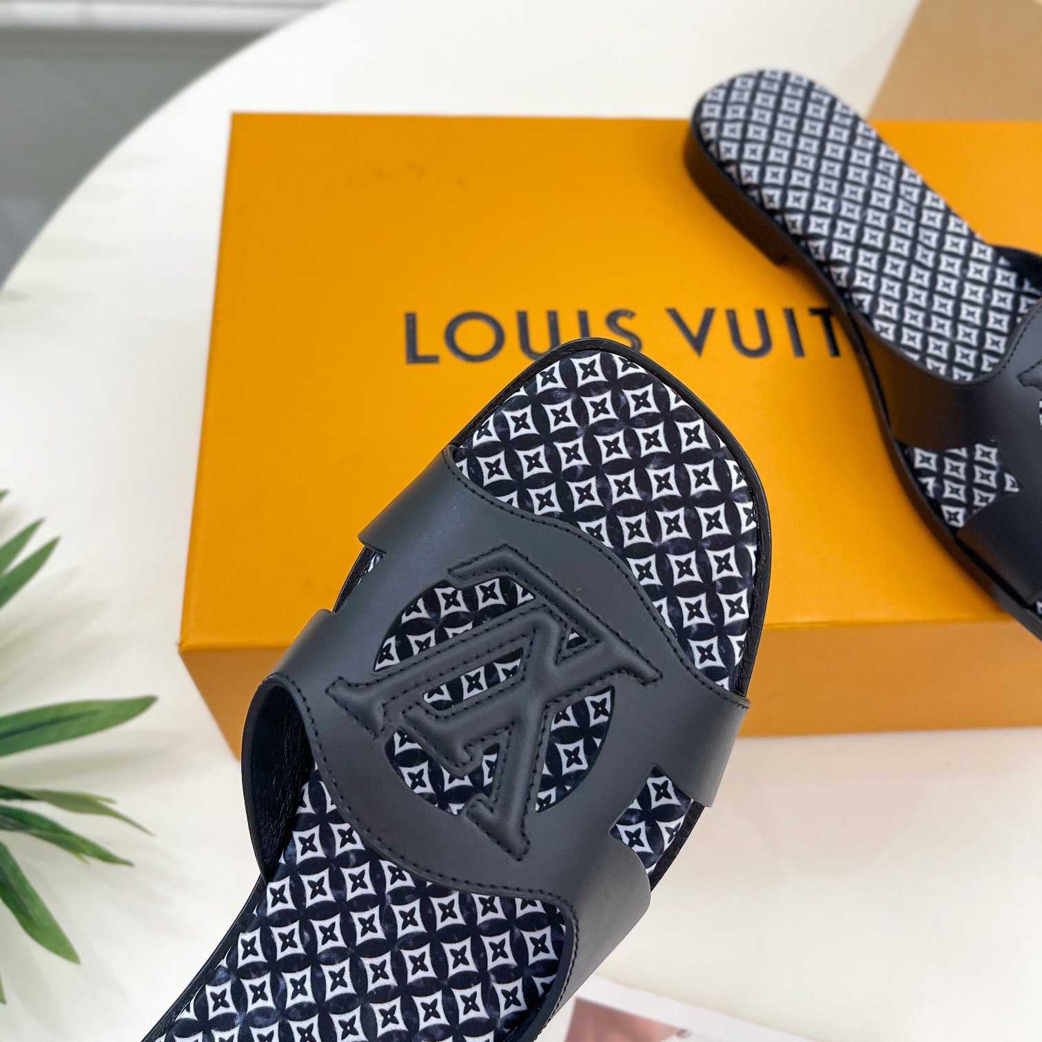 Louis Vuitton LV Isola Flat Mule - DopestKickz