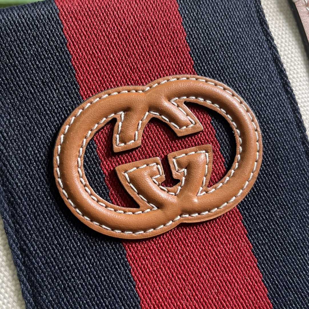 Gucci Mini Interlocking G Tote Bag (22.5x 18.5x 11cm) - DopestKickz