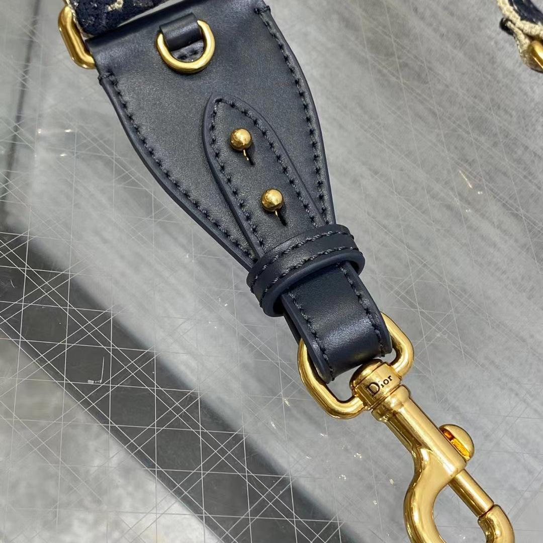 Dior Shoulder Strap With Ring - DopestKickz