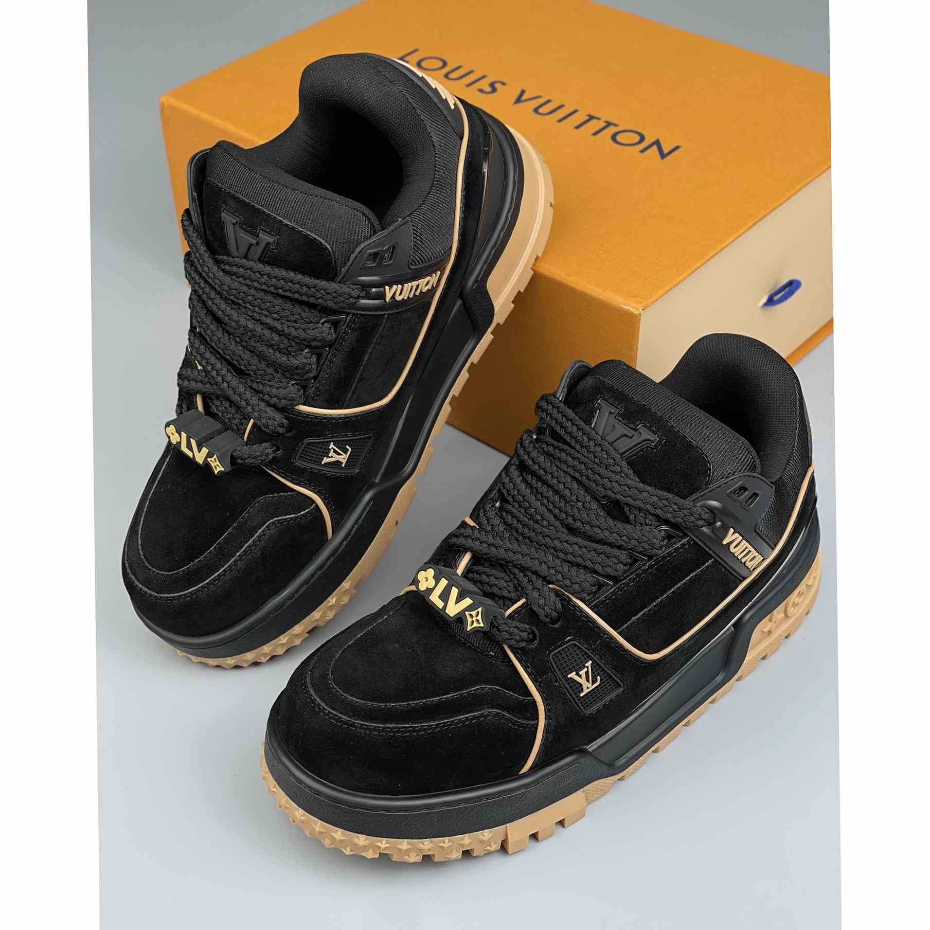 Louis Vuitton LV Trainer Maxi Sneaker  (upon uk size)      1ABM34 - DopestKickz