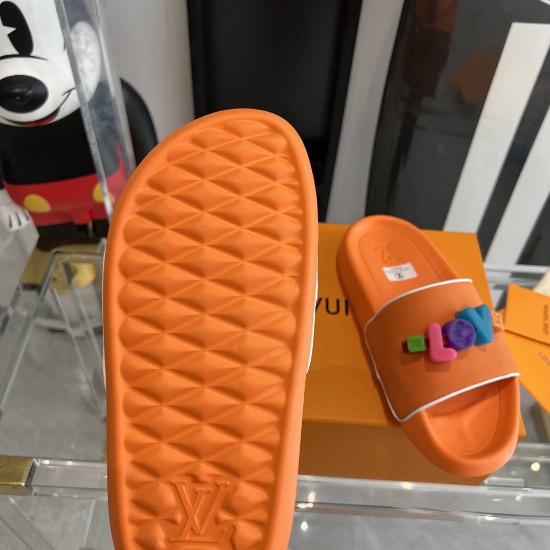 Louis Vuitton Pool Pillow Flat Comfort Mule Sandals - DopestKickz