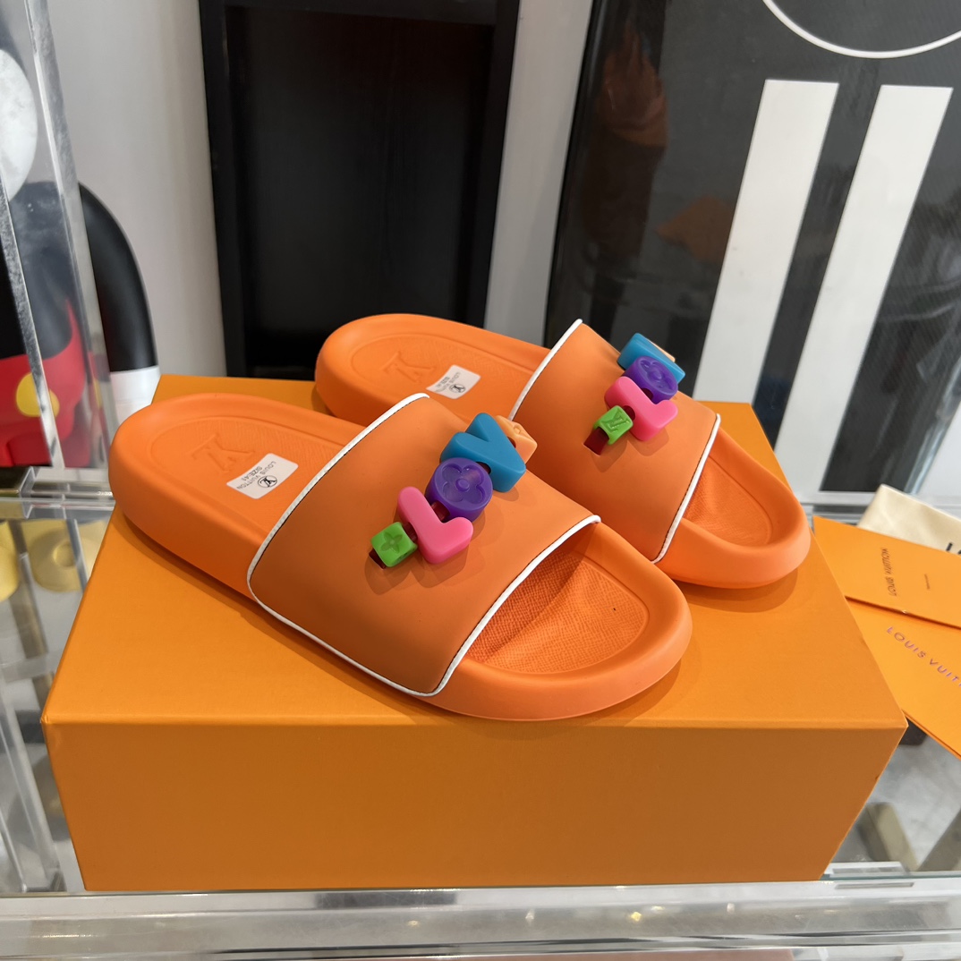 Louis Vuitton Pool Pillow Flat Comfort Mule Sandals - DopestKickz