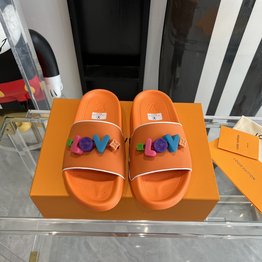 Louis Vuitton Pool Pillow Flat Comfort Mule Sandals - DopestKickz