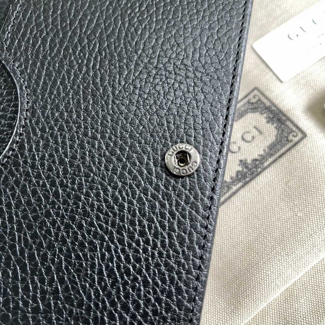 Gucci GGG Marmont Chain Wallet - DopestKickz